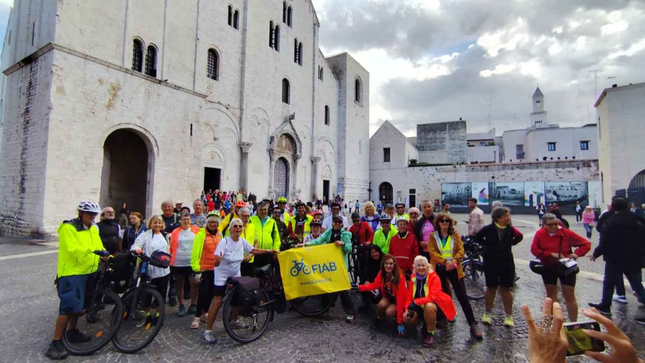 Tappa 8 Bicistaffetta 2024 - Bisceglie-Bari bici &Dintorni