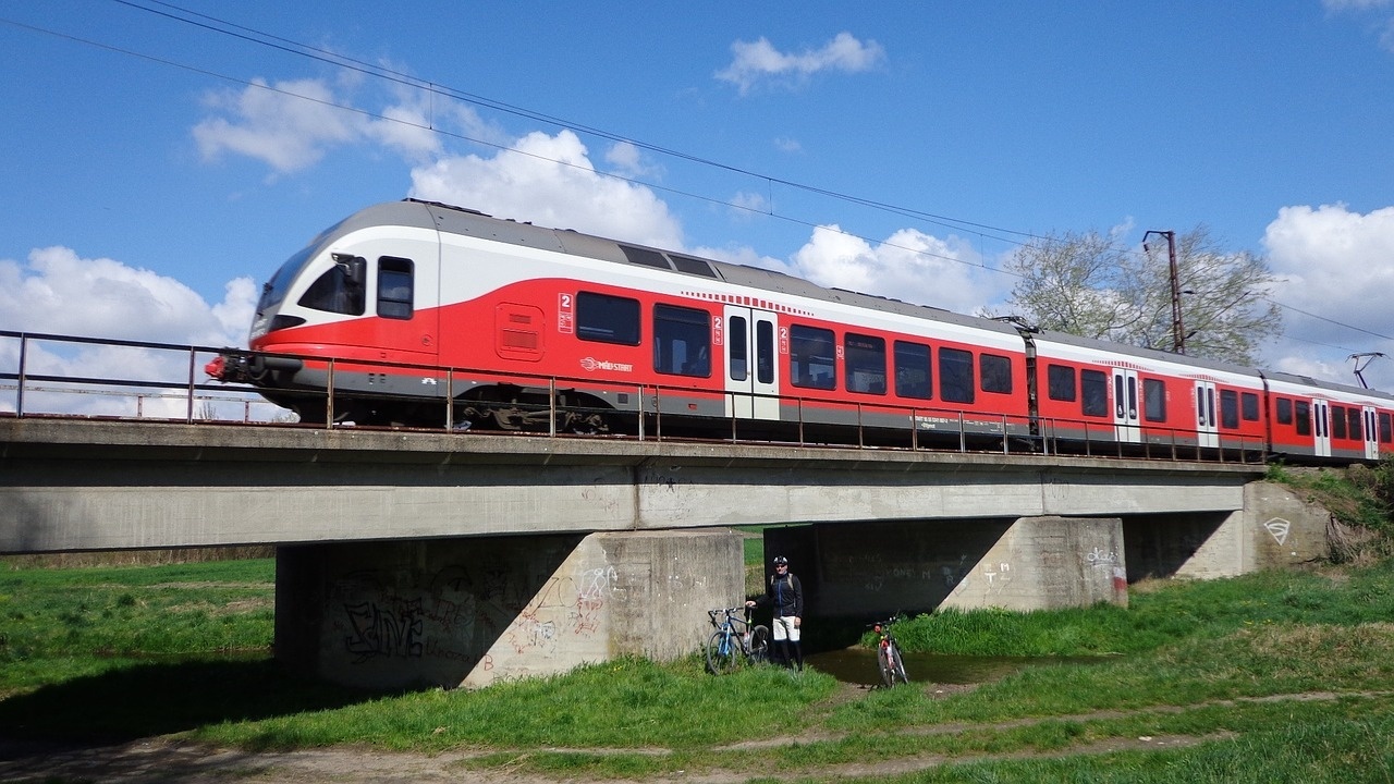 Bici e treni, cosa servirebbe bici &Dintorni