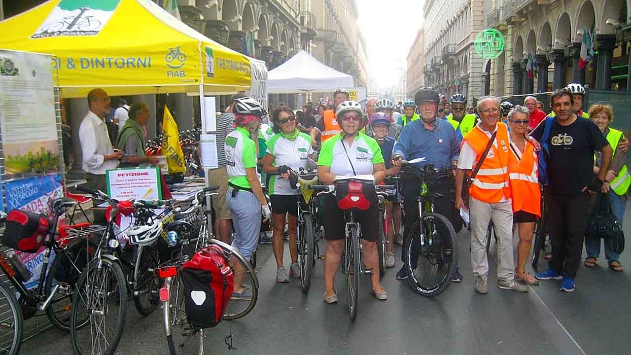 Pedalare non è un reato e noi non ci fermiamo bici &Dintorni