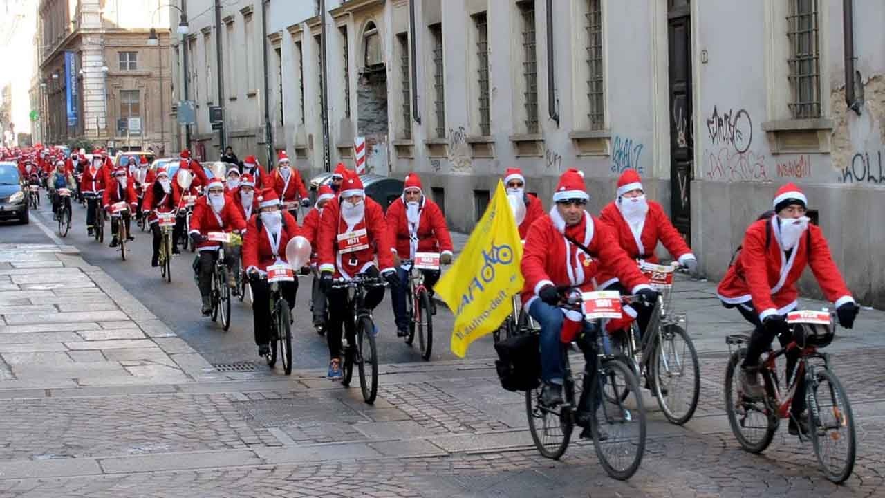 Un Babbo Natale in bici… un Babbo Natale in FORMA