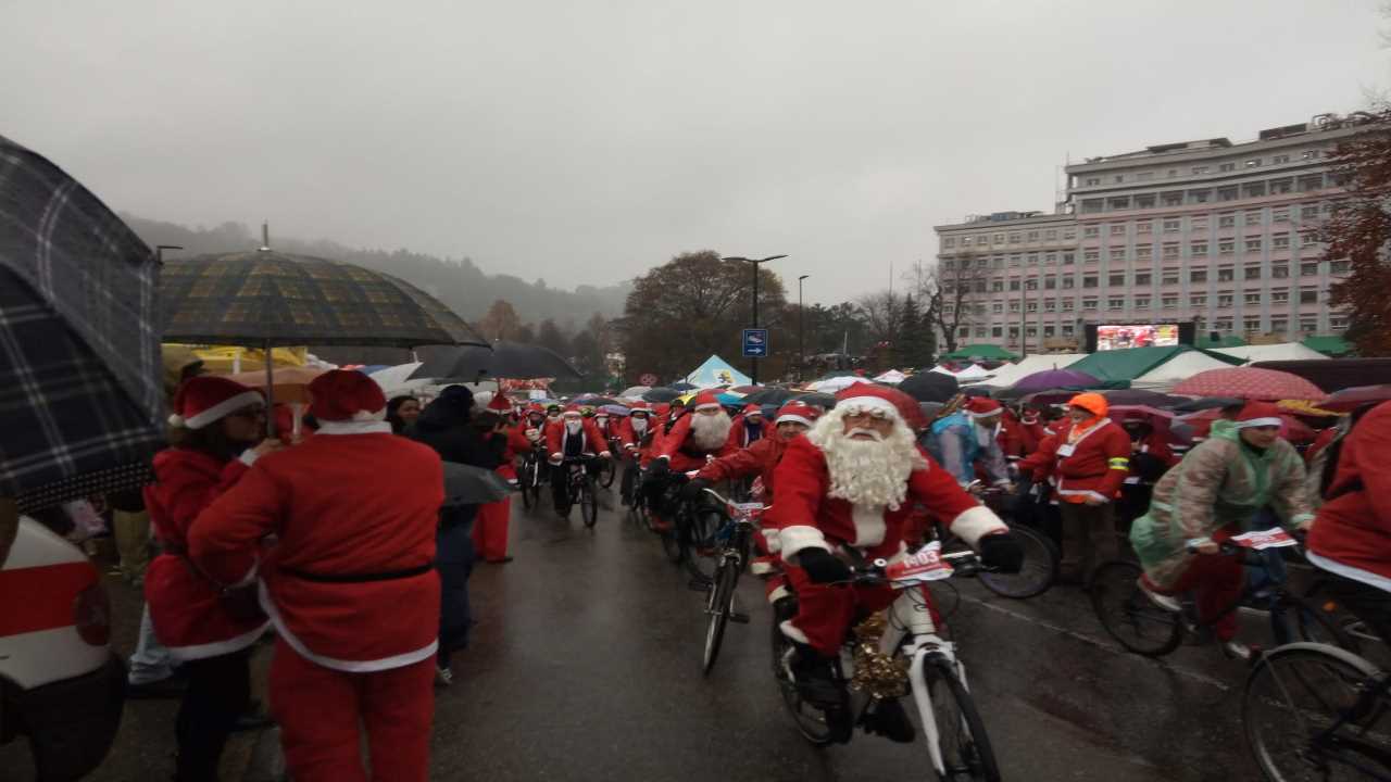 Un Babbo Natale in bici… un Babbo Natale in FORMA 2019 bici &Dintorni