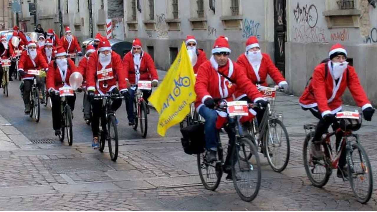 AUGURI DI NATALE E CAPODANNO 2024 bici &Dintorni